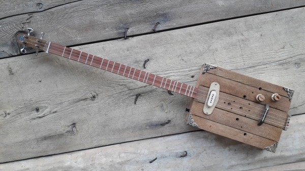Gallery cigar box guitar