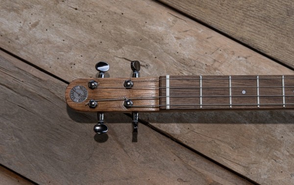 Gallery cigar box guitar